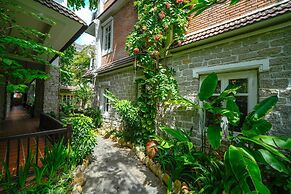 Ancient Garden Boutique Hoi An