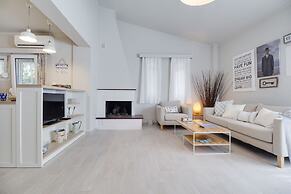 Ekatis House I by Halkidiki Villas
