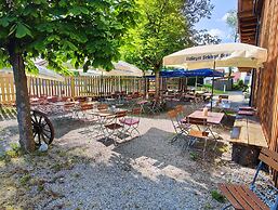 A8 Hotel im Darchinger Hof, Bed & Breakfast