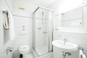 A8 Hotel im Darchinger Hof, Bed & Breakfast