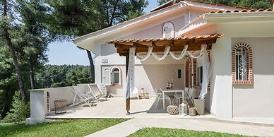 Ekatis House III by Halkidiki Villas