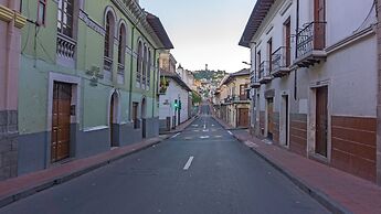 Hotel La Basílica Quito