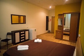 Central House Hostel