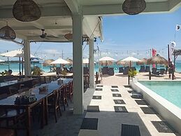 The Beach Huts Lembongan