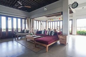 The Ocean Views Luxury Villas & Apartment