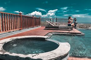 The Ocean Views Luxury Villas & Apartment