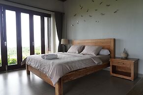 The Ocean Views Luxury Villas & Apartment