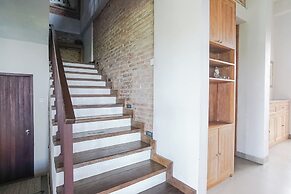 The Ocean Views Luxury Villas & Apartment