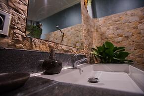 The Ocean Views Luxury Villas & Apartment