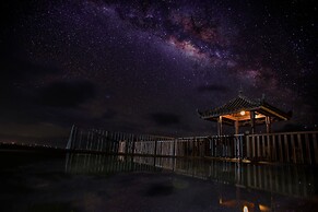 The Ocean Views Luxury Villas & Apartment