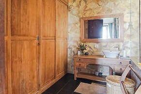 The Ocean Views Luxury Villas & Apartment