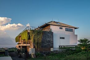 The Ocean Views Luxury Villas & Apartment