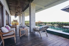 The Ocean Views Luxury Villas & Apartment