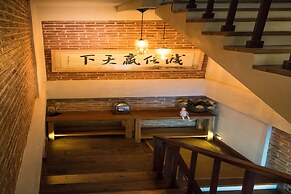 The Ocean Views Luxury Villas & Apartment