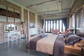 The Ocean Views Luxury Villas & Apartment