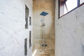 The Ocean Views Luxury Villas & Apartment