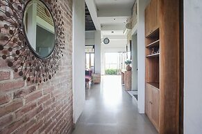 The Ocean Views Luxury Villas & Apartment