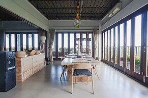 The Ocean Views Luxury Villas & Apartment