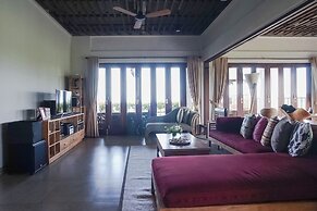 The Ocean Views Luxury Villas & Apartment