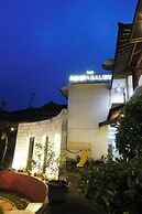 Saung Balibu Hotel