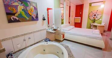 Motel Sedución - Adults Only