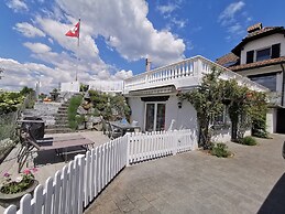 Comfortable mountain view apartment near Lucerne