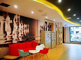 Ibis Guangyuan City Square Hotel