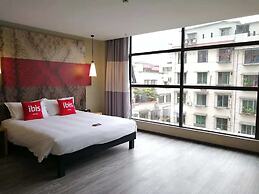 Ibis Guangyuan City Square Hotel