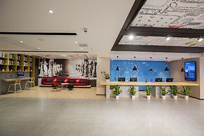 Ibis Nanchang Bayi Museum Metro Station Hotel Hotel