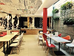 Ibis Nanchang Bayi Museum Metro Station Hotel Hotel