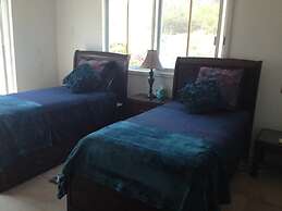 Loft on the Pacific Holiday home 1 BestStayz.1