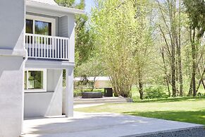 Mandala Springs Wellness Retreat Center