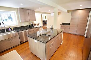 Mandala Springs Wellness Retreat Center