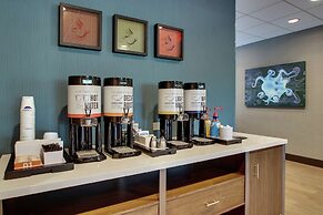 Hampton Inn & Suites Southport