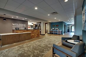 Hampton Inn & Suites Southport