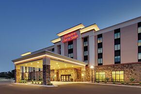 Hampton Inn & Suites Southport