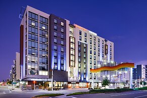 Home2 Suites by Hilton Tampa Downtown Channel District