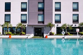 Home2 Suites by Hilton Tampa Downtown Channel District