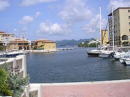 Savana at Porto Cupecoy Marina