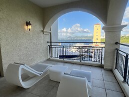 Savana at Porto Cupecoy Marina