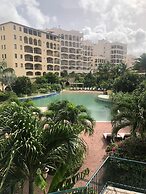 Savana at Porto Cupecoy Marina