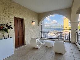 Savana at Porto Cupecoy Marina