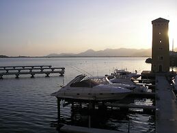 Savana at Porto Cupecoy Marina