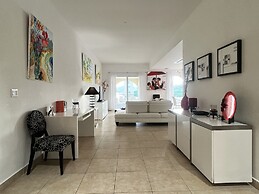 Savana at Porto Cupecoy Marina