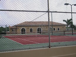 Savana at Porto Cupecoy Marina