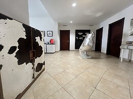 Savana at Porto Cupecoy Marina