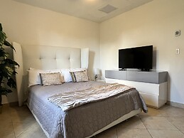 Savana at Porto Cupecoy Marina