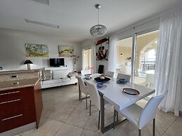 Savana at Porto Cupecoy Marina