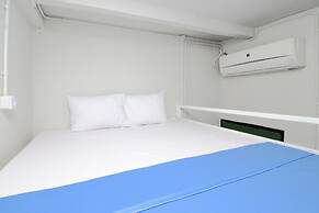 Kamar Keluarga Bandara IV Syariah