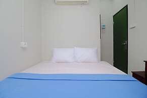 Kamar Keluarga Bandara IV Syariah